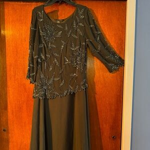 J Kara Brown 3/4 Sleeve Elegant Gown - Size 18